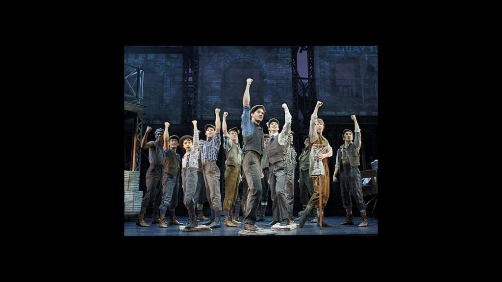 TOUR - Newsies - CU - wide - 11/14